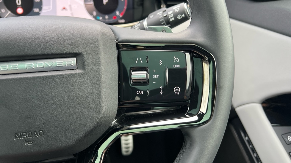 Used Land Rover Range Rover Evoque 2025 for sale - 76672588: Photo 66