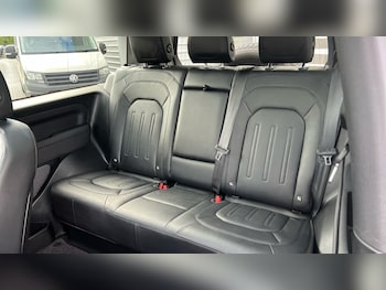 Used Land Rover Defender 2021 for sale - 75698604: Photo