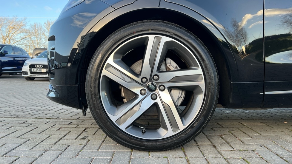 Used Land Rover Discovery 2023 for sale - 76851154: Photo 31