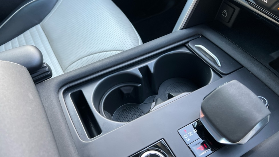 Used Land Rover Discovery 2023 for sale - 76851154: Photo 48