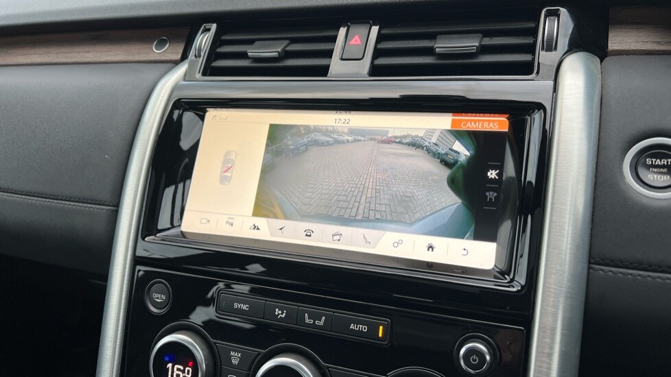 Used Land Rover Discovery 2017 for sale - 76273006: Photo 12