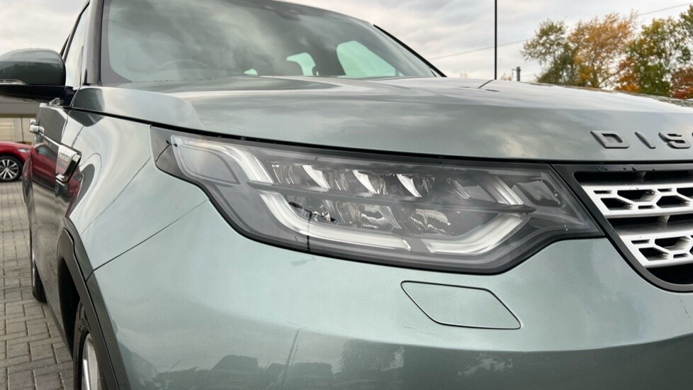 Used Land Rover Discovery 2017 for sale - 76273006: Photo 17