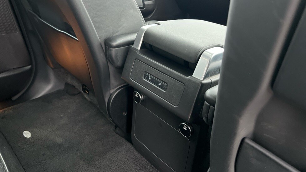 Used Land Rover Discovery 2017 for sale - 76273006: Photo 18
