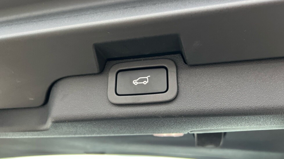 Used Land Rover Discovery 2017 for sale - 76273006: Photo 55