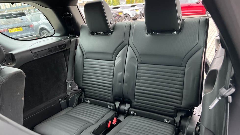 Used Land Rover Discovery 2017 for sale - 76273006: Photo 56