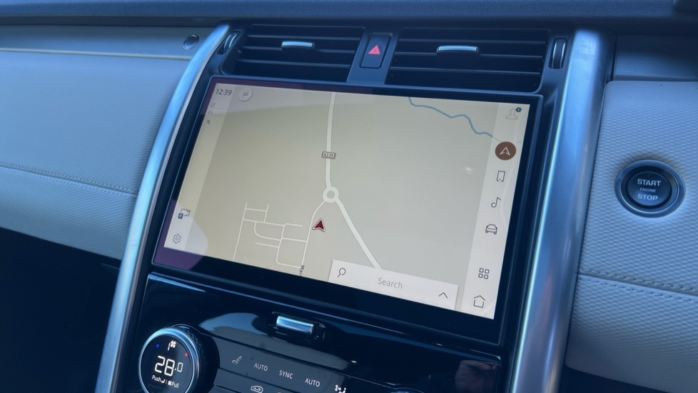 Used Land Rover Discovery 2023 for sale - 76894574: Photo 11