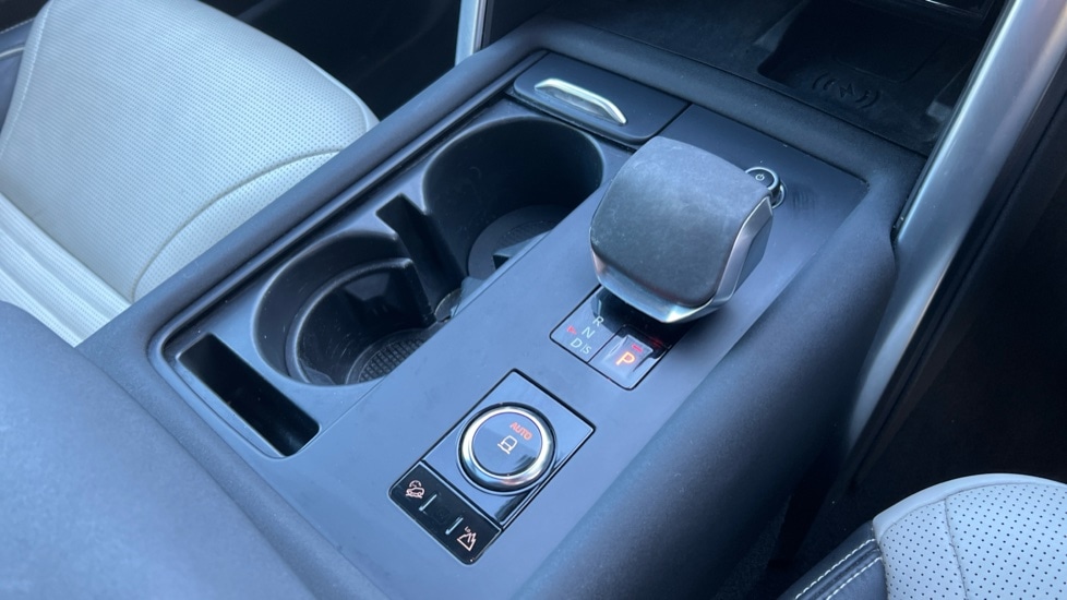 Used Land Rover Discovery 2023 for sale - 76894574: Photo 13