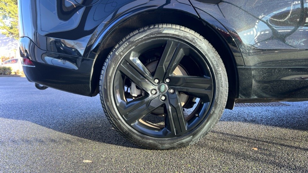 Used Land Rover Discovery 2023 for sale - 76894574: Photo 32