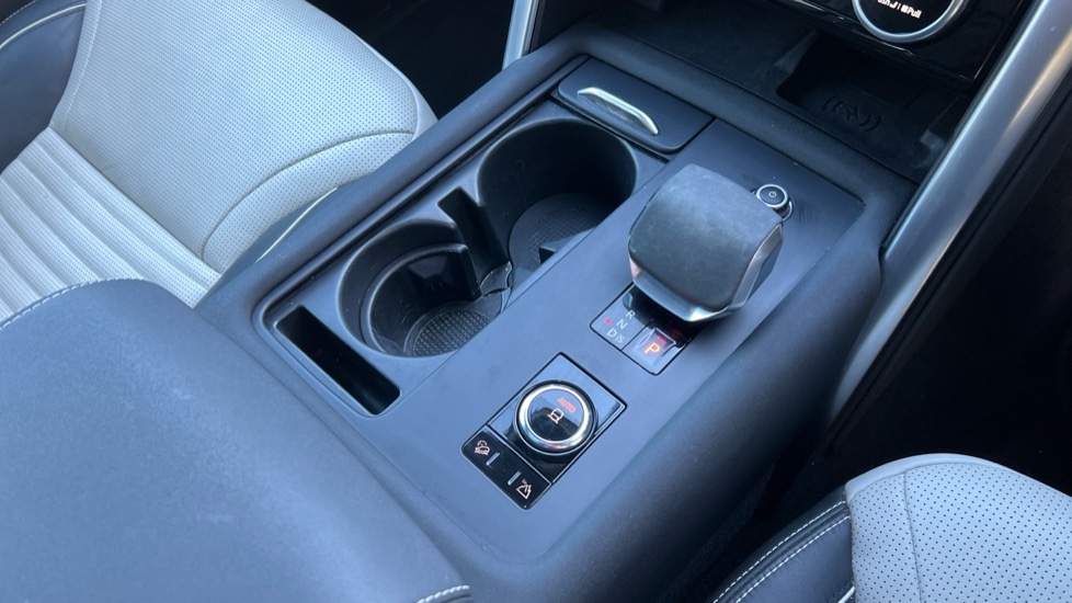 Used Land Rover Discovery 2023 for sale - 76894574: Photo 49