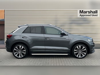 Used Volkswagen T-Roc 2022 for sale - 75396432: Photo