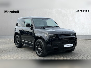 Land Rover - Defender
