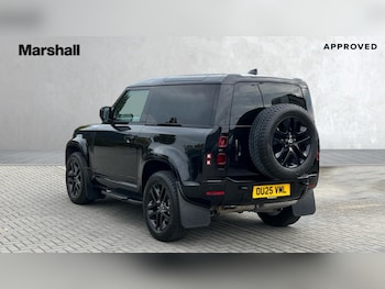 Used Land Rover Defender 2025 for sale - 76139986: Photo 2