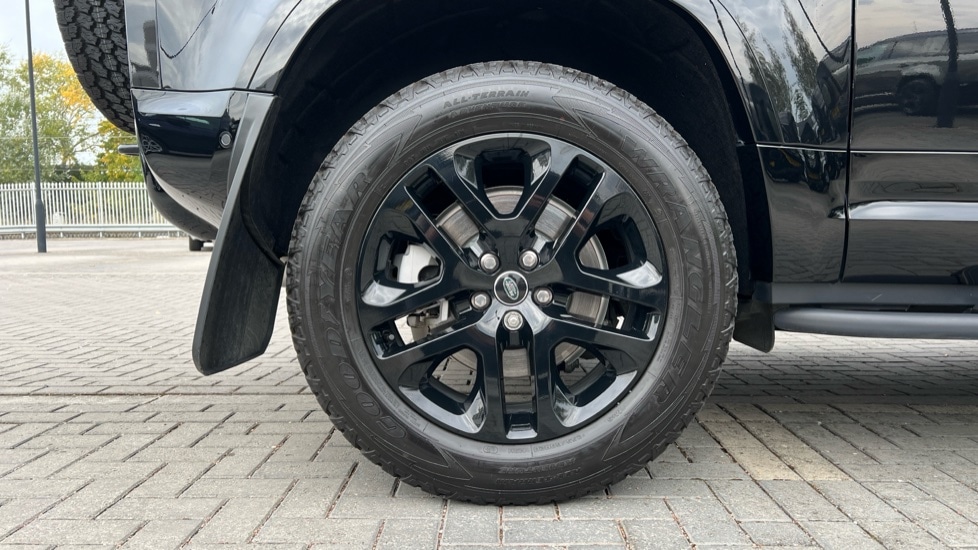 Used Land Rover Defender 2025 for sale - 76139986: Photo 32