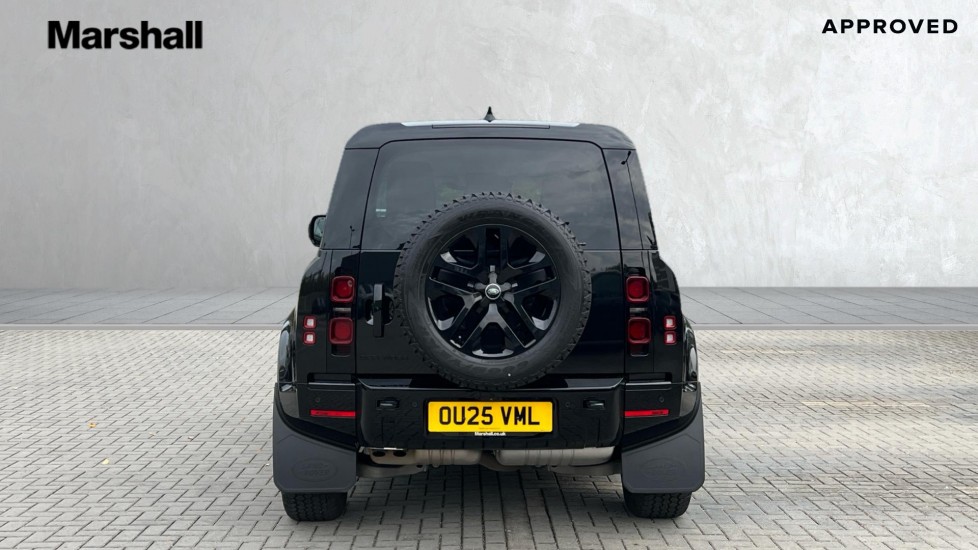 Used Land Rover Defender 2025 for sale - 76139986: Photo 6
