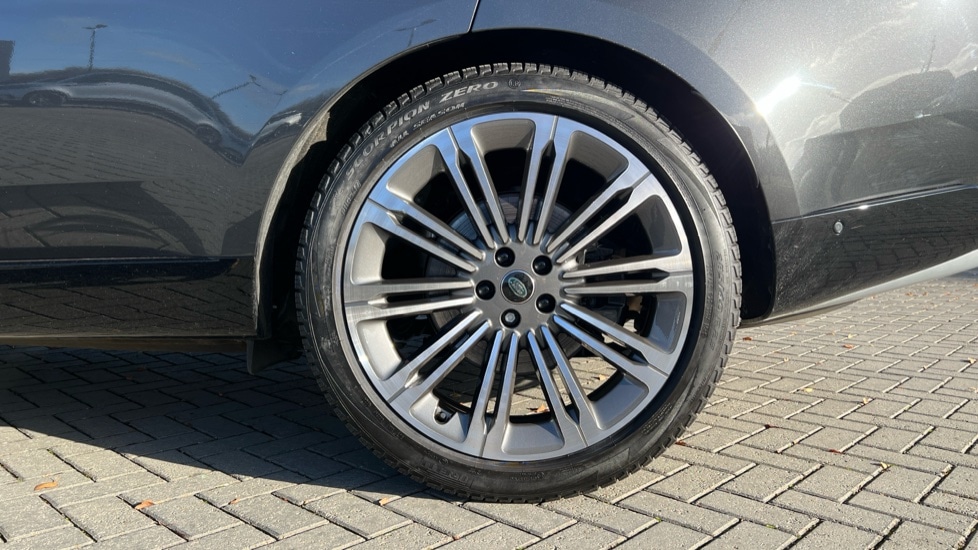 Used Land Rover Range Rover 2024 for sale - 76540049: Photo 33