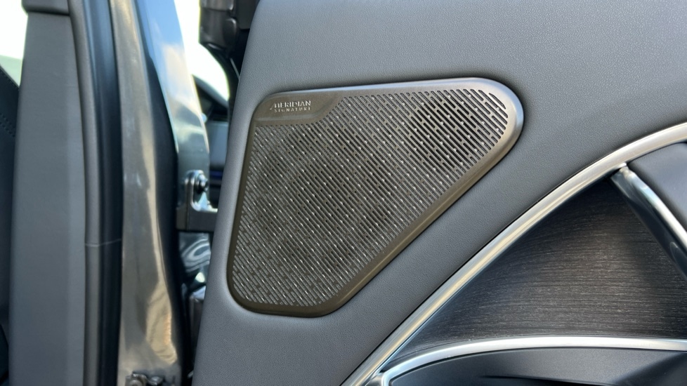 Used Land Rover Range Rover 2024 for sale - 76540049: Photo 50