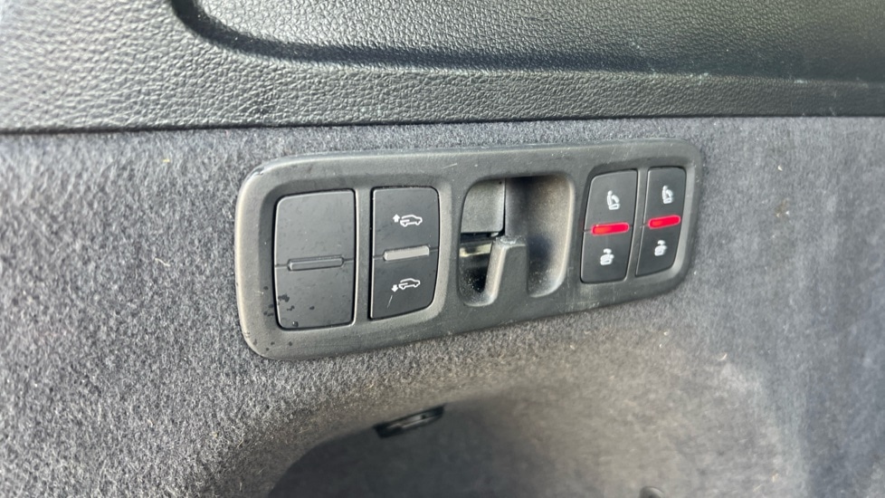 Used Audi Q7 2018 for sale - 76901210: Photo 26