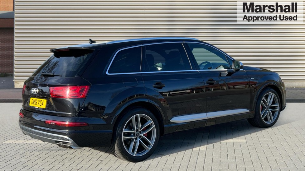 Used Audi Q7 2018 for sale - 76901210: Photo 3