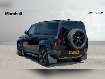 Used Land Rover Defender 2024 for sale - 75396456: Photo