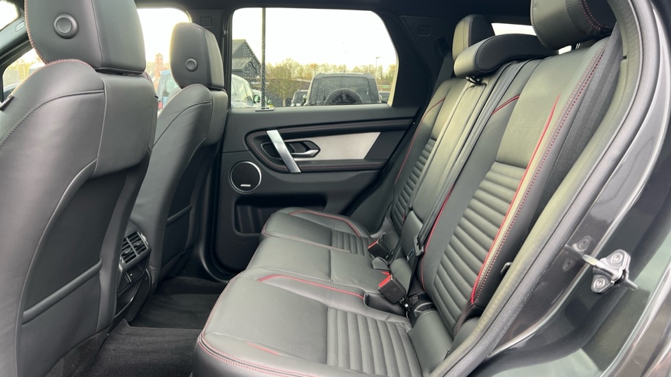 Used Land Rover Discovery Sport 2023 for sale - 76881917: Photo 4