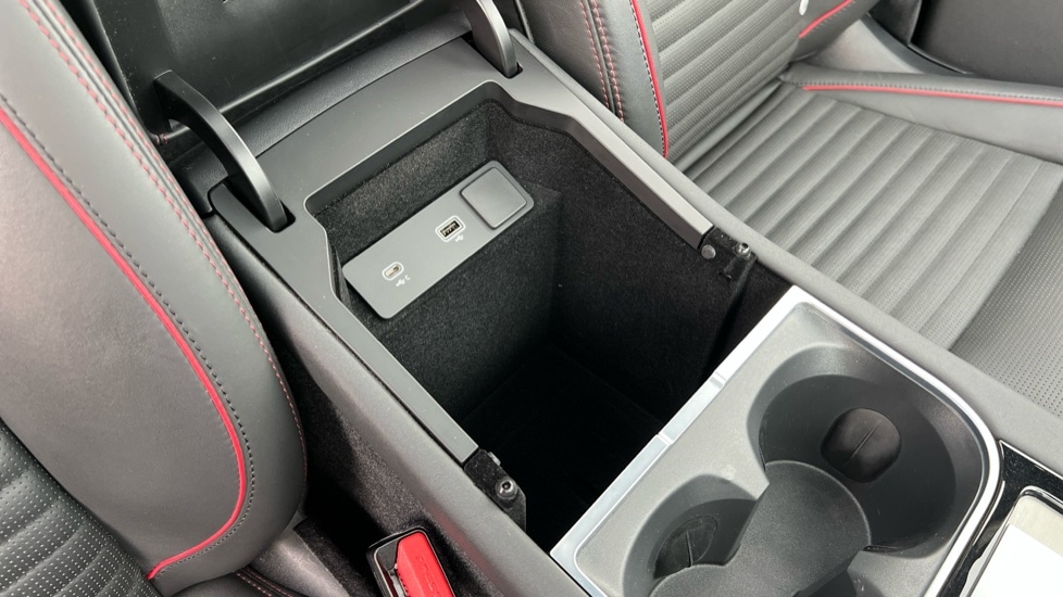 Used Land Rover Discovery Sport 2023 for sale - 76881917: Photo 46