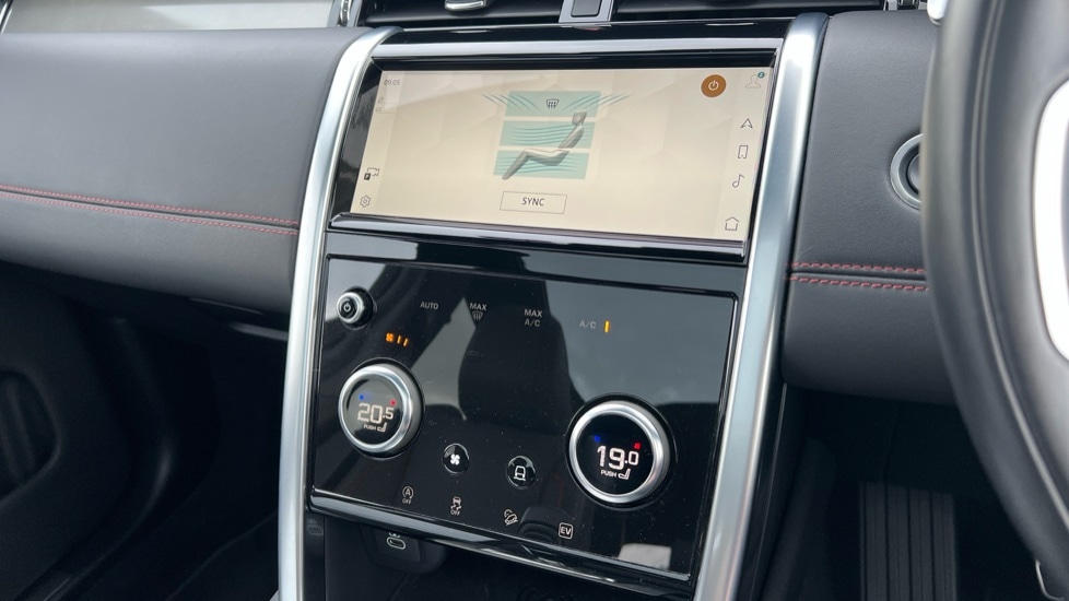 Used Land Rover Discovery Sport 2023 for sale - 76881917: Photo 63