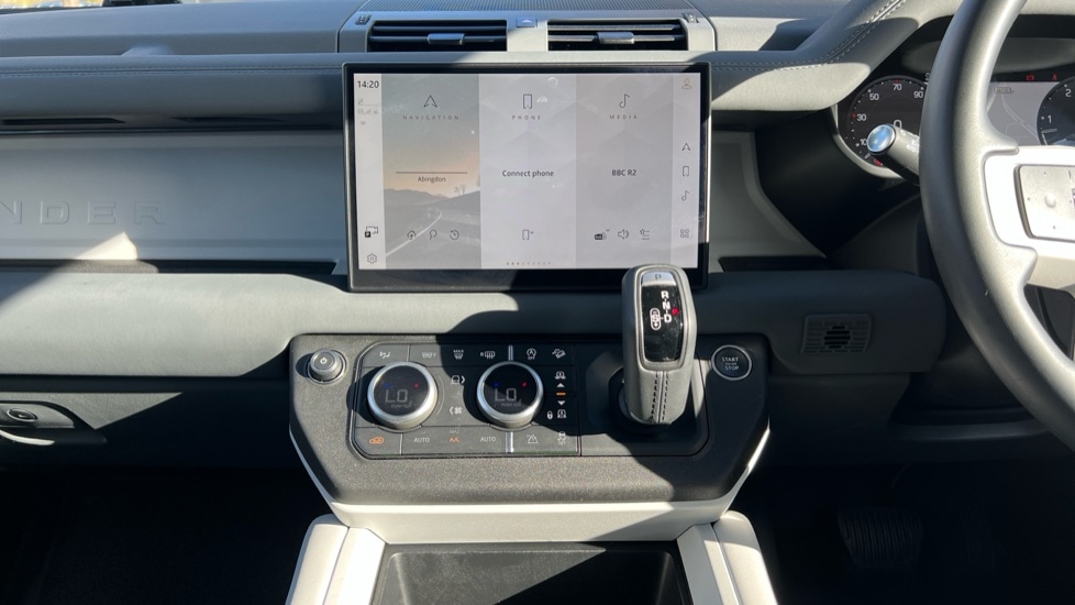 Used Land Rover Defender 2024 for sale - 76597829: Photo 14