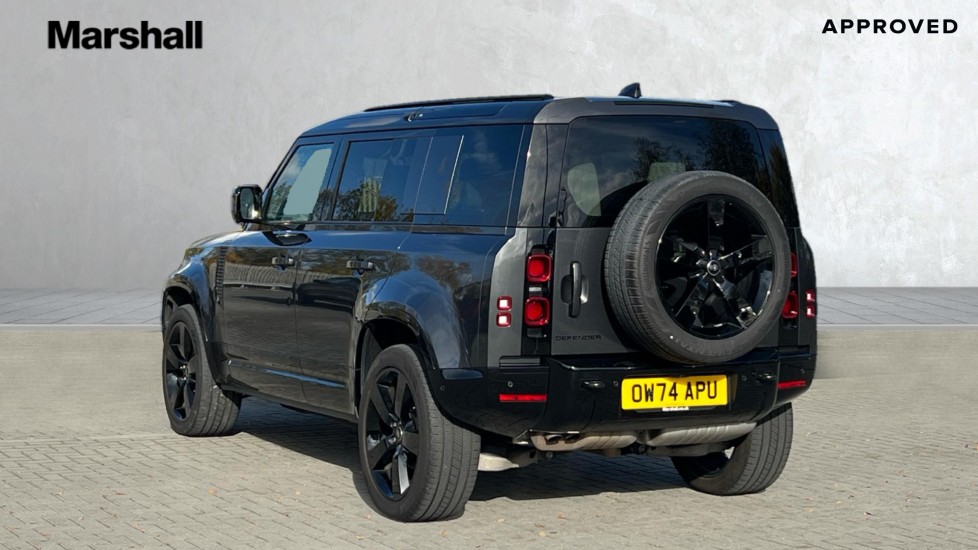 Used Land Rover Defender 2024 for sale - 76597829: Photo 2