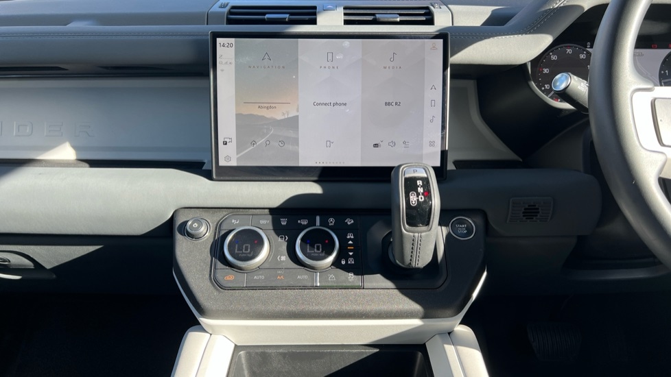 Used Land Rover Defender 2024 for sale - 76597829: Photo 29