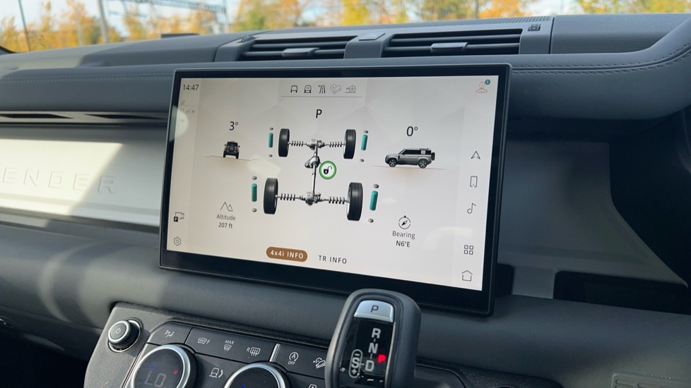 Used Land Rover Defender 2024 for sale - 76597829: Photo 64