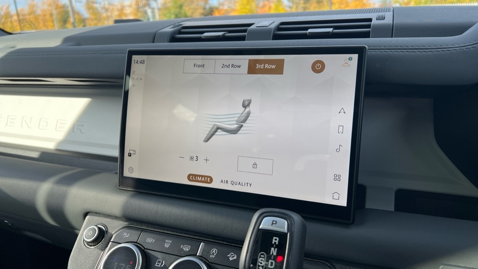 Used Land Rover Defender 2024 for sale - 76597829: Photo 70