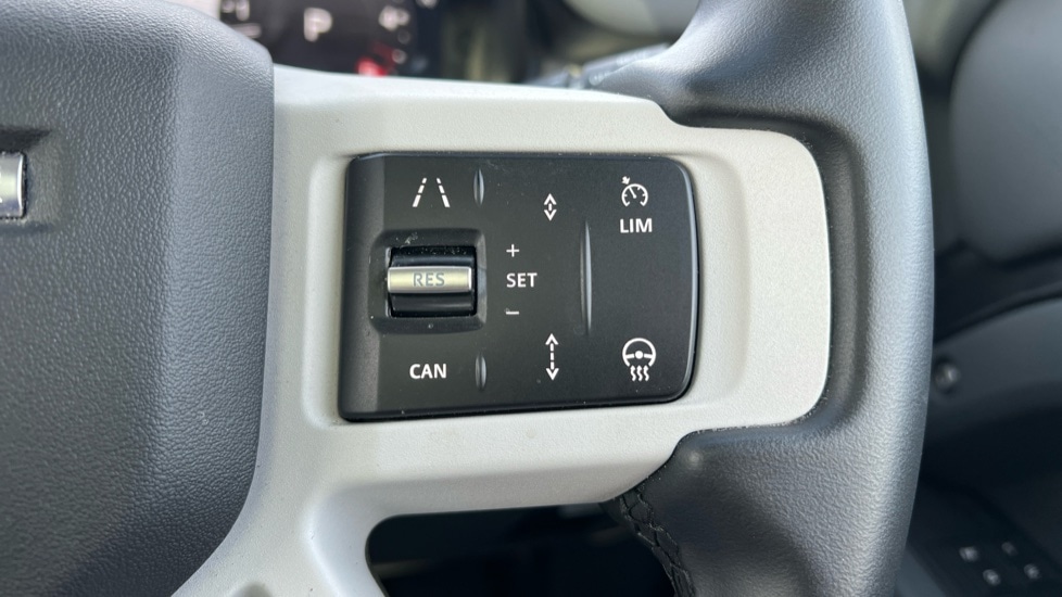 Used Land Rover Defender 2024 for sale - 76597829: Photo 78