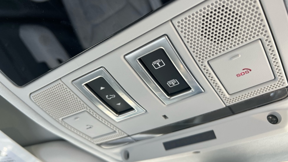 Used Land Rover Defender 2024 for sale - 76597829: Photo 79