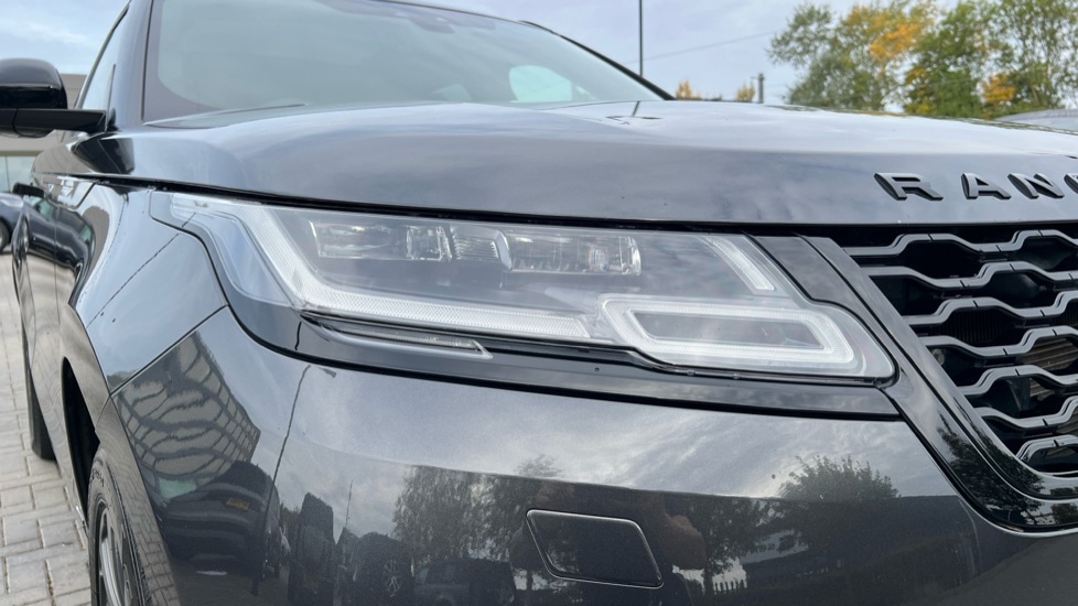 Used Land Rover Range Rover Velar 2018 for sale - 76180214: Photo 17