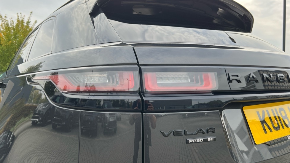 Used Land Rover Range Rover Velar 2018 for sale - 76180214: Photo 19