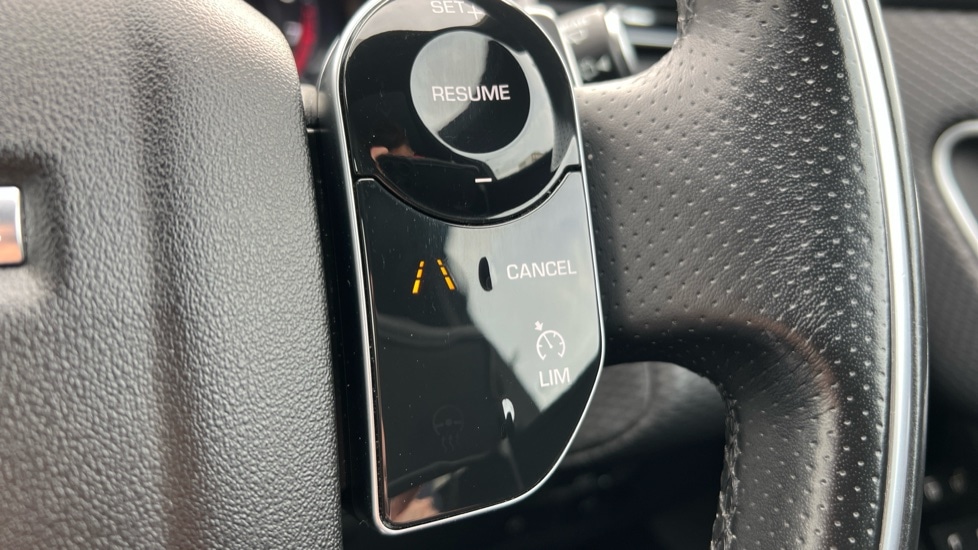 Used Land Rover Range Rover Velar 2018 for sale - 76180214: Photo 66