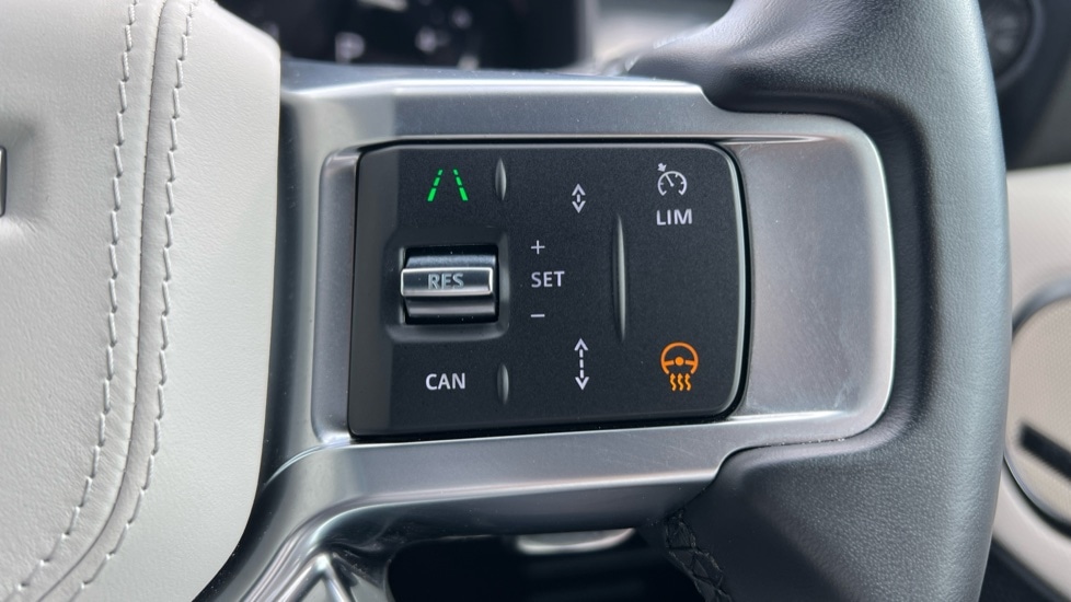 Used Land Rover Discovery 2024 for sale - 76442065: Photo 72