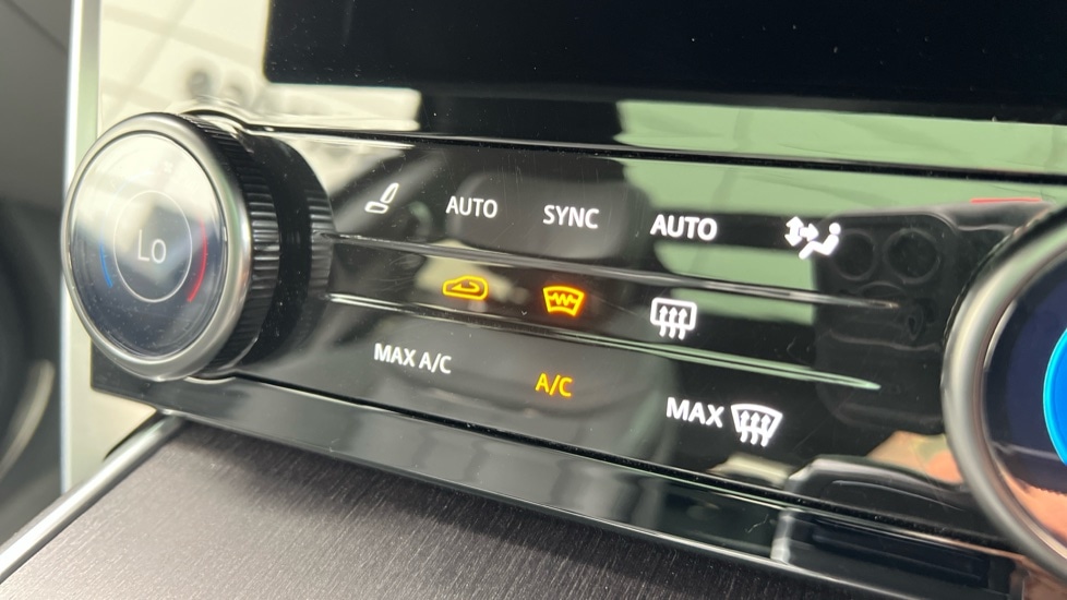 Used Land Rover Range Rover 2023 for sale - 76709603: Photo 81