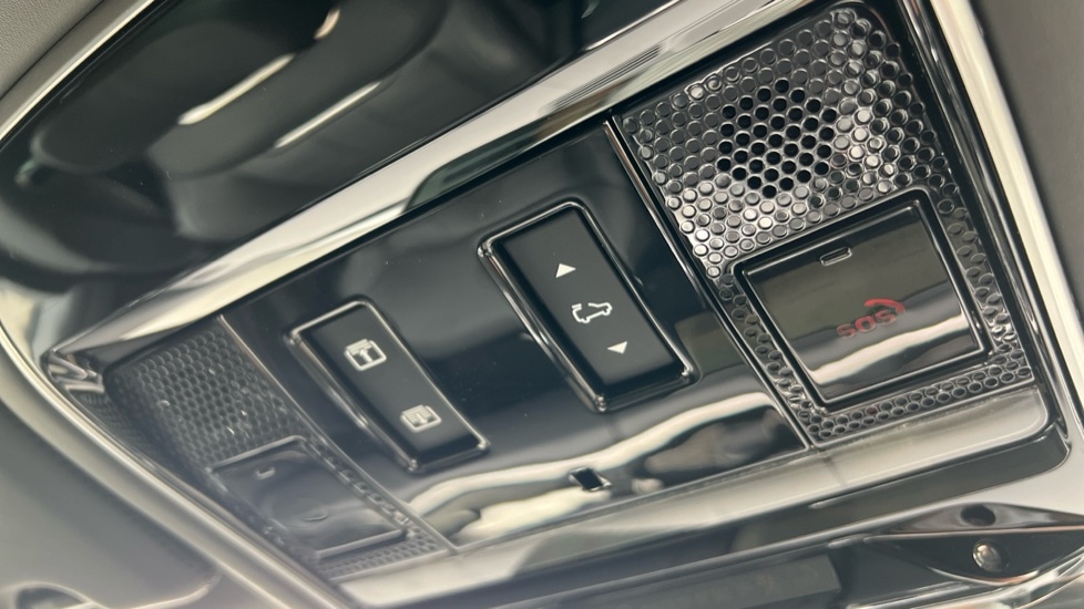 Used Land Rover Range Rover 2023 for sale - 76709603: Photo 88