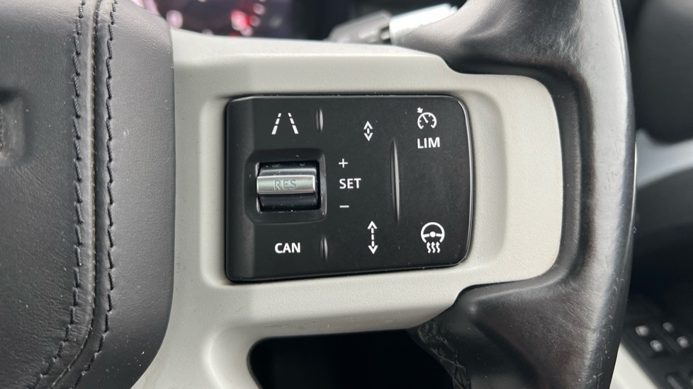 Used Land Rover Defender 2020 for sale - 77079078: Photo 73