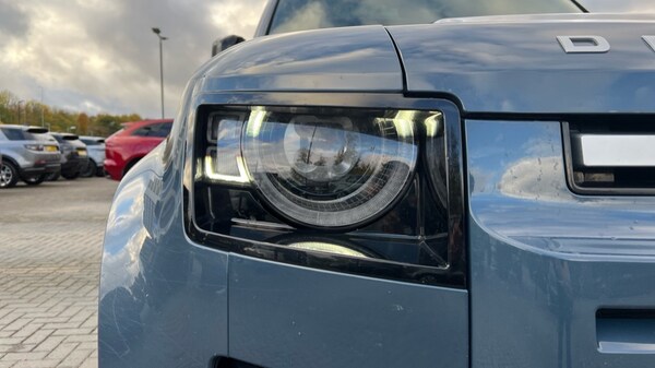 Used Land Rover Defender 2021 for sale - 76338785: Photo 39