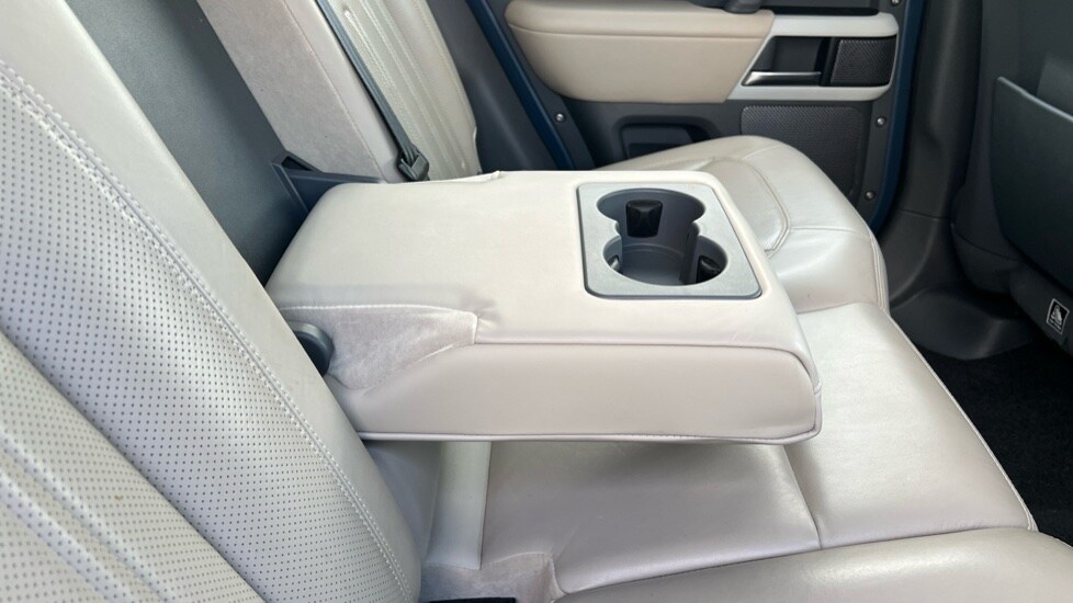 Used Land Rover Defender 2021 for sale - 76338785: Photo 55