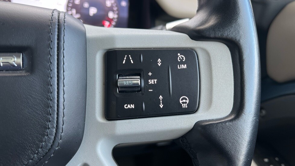 Used Land Rover Defender 2021 for sale - 76338785: Photo 69