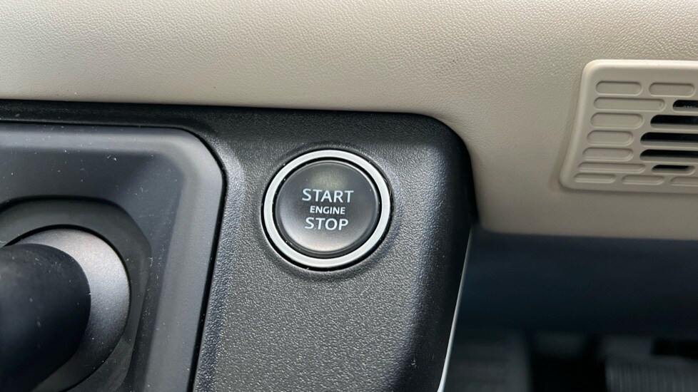 Used Land Rover Defender 2021 for sale - 76338785: Photo 72