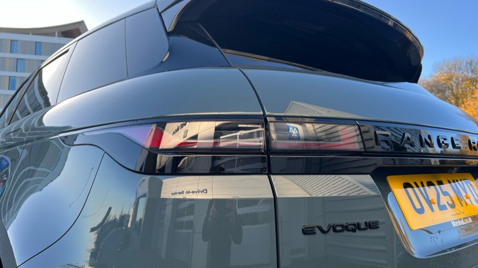 Used Land Rover Range Rover Evoque 2025 for sale - 76915107: Photo 19