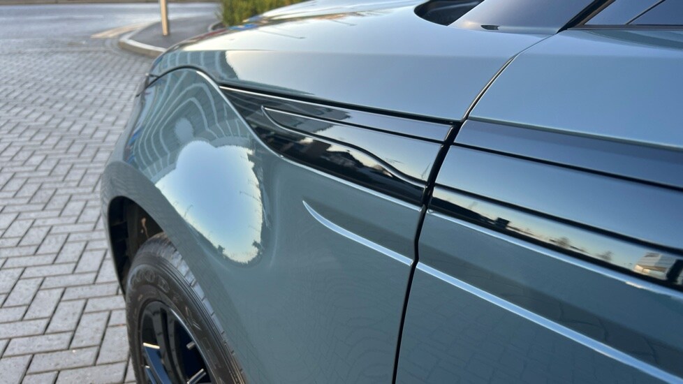 Used Land Rover Range Rover Evoque 2025 for sale - 76915107: Photo 20