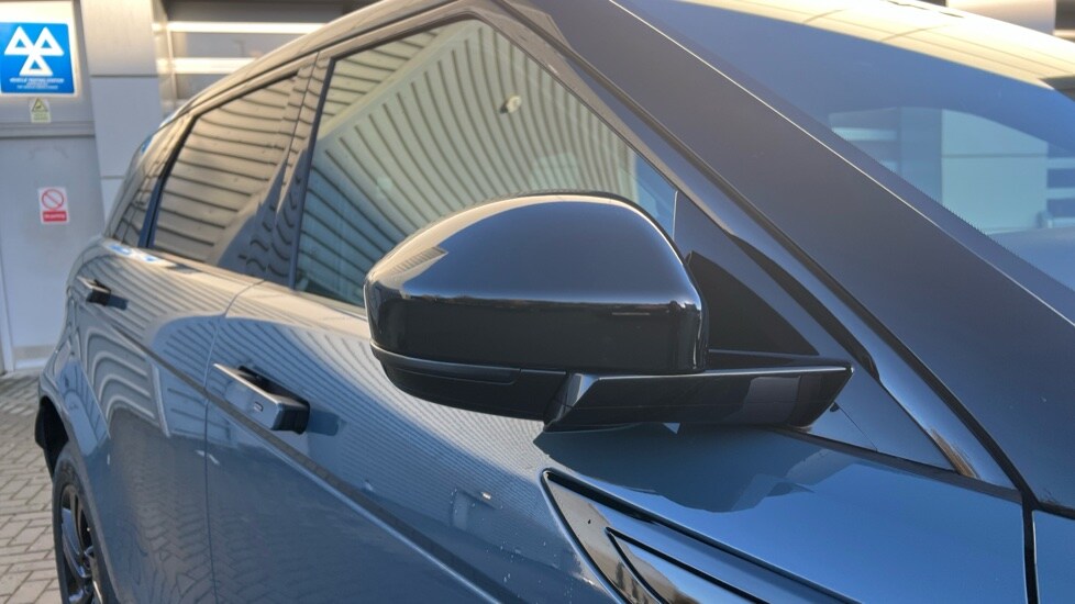 Used Land Rover Range Rover Evoque 2025 for sale - 76915107: Photo 22