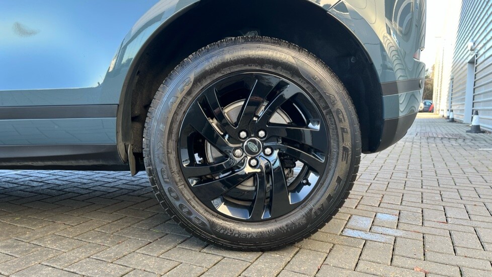 Used Land Rover Range Rover Evoque 2025 for sale - 76915107: Photo 33