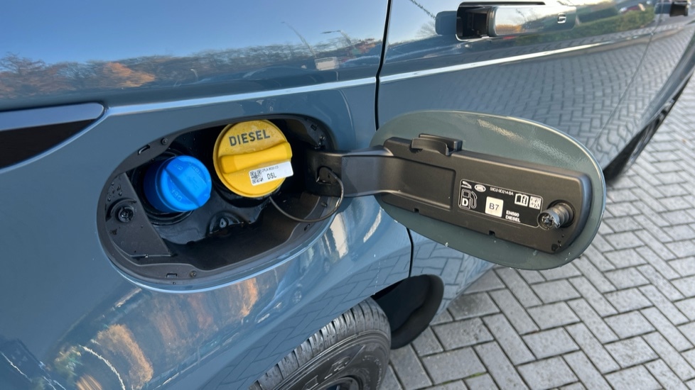 Used Land Rover Range Rover Evoque 2025 for sale - 76915107: Photo 38