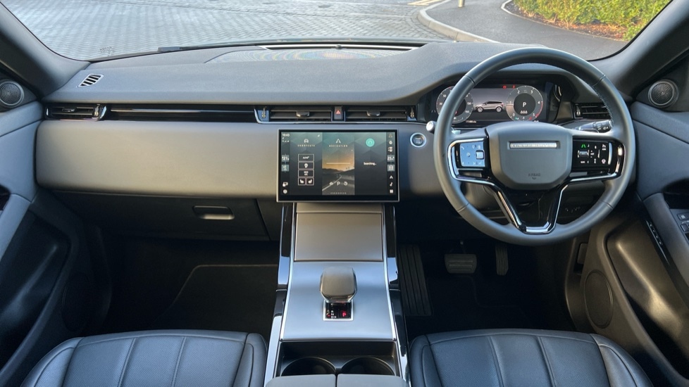 Used Land Rover Range Rover Evoque 2025 for sale - 76915107: Photo 9